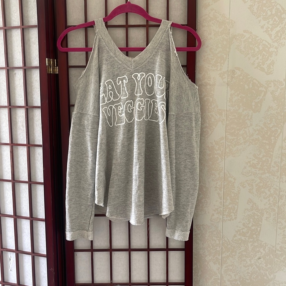 Eat your veggies cold shoulder hoodie M